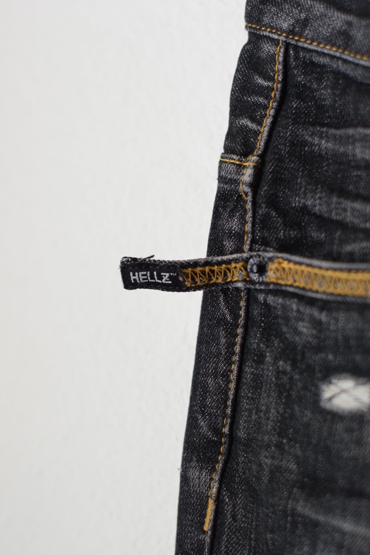 HELLZ BELLZ low rise jeans