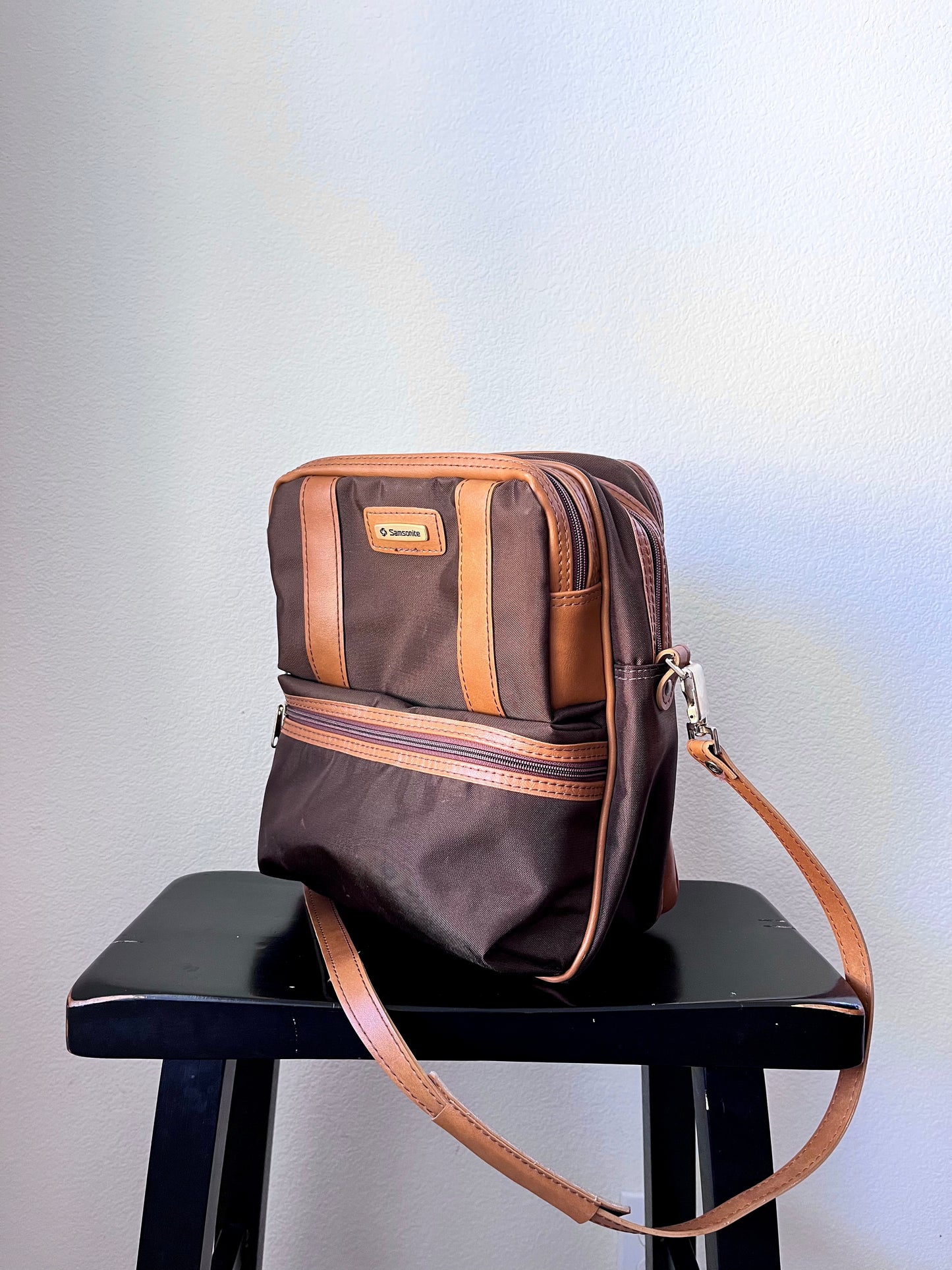 SAMSONITE vintage 80s messenger bag